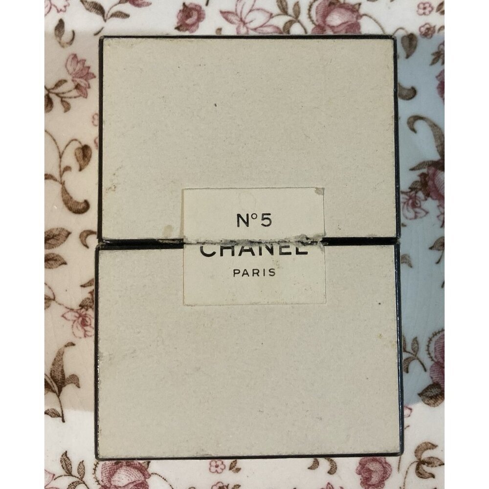 VINTAGE CHANEL NO 5 Empty Collectible Box Only 🤩